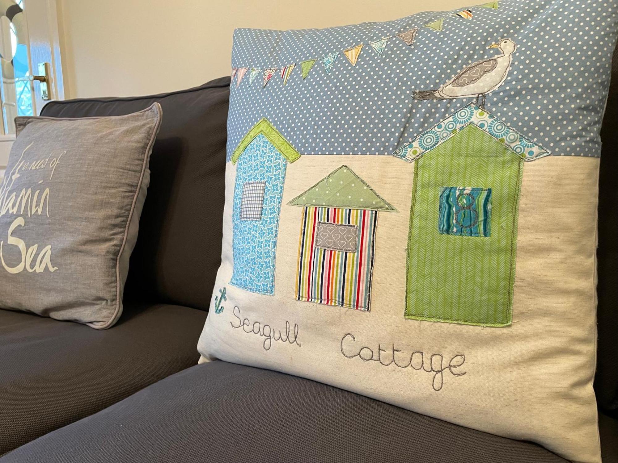 Seagull Cottage Holyhead Eksteriør billede